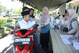 Yayasan Al Muslim Jatim salurkan ribuan sembako untuk yatim