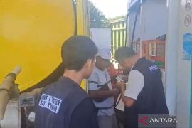 Polisi Bangka Barat periksa sejumlah SPBU jelang arus mudik