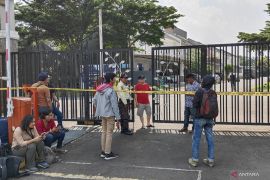 Warga akui ada granat dan peluru terlempar ke permukiman di Ciangsana Bogor