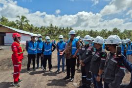 PLN perluas jaringan listrik PLTMG 30 MW di  Halmahera Utara