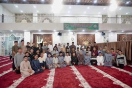 I'tikaf di masjid Manarul 'Ilmi Islamic Center Padang Panjang diikuti jemaah berbagai daerah