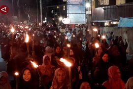 Sambut Ramadhan, ribuan warga di Palu pawai Obor