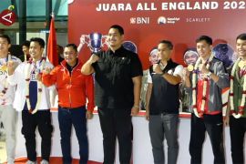 Jawara All England tiba di Tanah Air disambut meriah