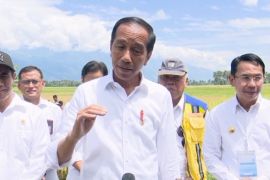 Jokowi sebut kemenangan timnas bukti perbaikan sepakbola Indonesia