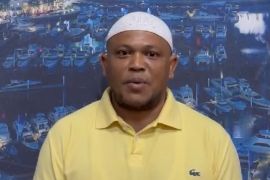 Pelaku pengibaran bulan bintang di Aceh minta maaf