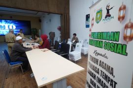 Pemkot Madiun berikan bansos bagi 1.351 pengurus masjid dan tokoh agama