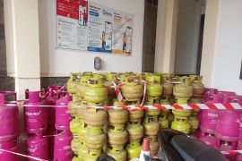 Kejari Tulungagung limpahkan kasus elpiji oplosan ke pengadilan