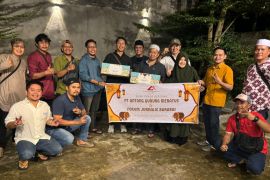 Manajemen PT AGM dan pewarta HST buka puasa bersama eratkan kemitraan