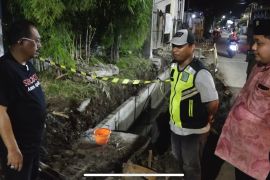 Wawali Armuji sidak tengah malam di Rungkut Surabaya, ada apa?