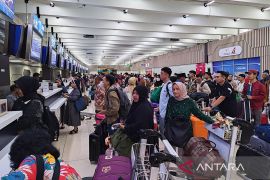 Bandara Soetta ramai pemudik yang lebih awal untuk hindari kepadatan