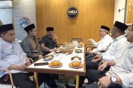 Sultan Deli buka puasa bersama Ketua Al Washliyah dan Ketua MUI Medan
