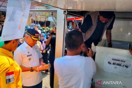 Bulog Rejang Lebong siapkan 4 ton daging kerbau beku