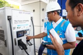 PLN siapkan 5 SPKLU keliling jalur mudik Jateng dan Jabar