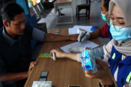 Layanan kesehatan awak bus di Terminal Gayatri Tulungagung.