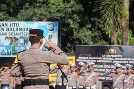 Kapolres Balangan: apel gelar pasukan untuk kesiapan Ops Ketupat 2024