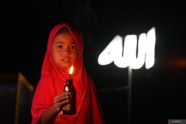 Bupati Bone Bolango ajak warga lestarikan tradisi Tumbilotohe