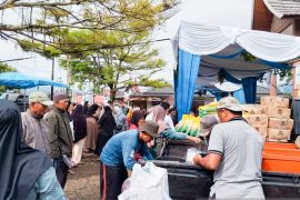 Pemkab Solok gelar bazar bahan pangan murah jelang Idul Fitri 1445 H