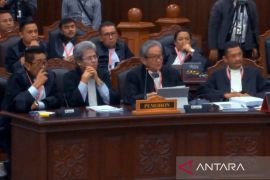 Pemohon dua ajukan keberatan terkait saksi dan ahli Prabowo-Gibran