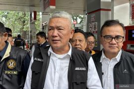 Wali Kota Bandung mengingatkan warga waspada saat tinggalkan rumah mudik