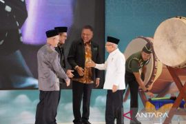 Wapres Ma'ruf Amin berharap daerah kembangkan tujuan wisata ramah Muslim di Sulut