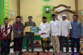 PT PGE berikan santunan untuk dhuafa di Muara Enim