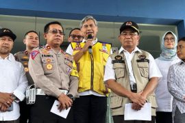 Korlantas lakukan rekayasa lalu lintas atasi longsor Tol Bocimi