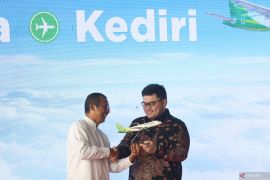 Penerbangan perdana di Bandara Dhoho Kediri