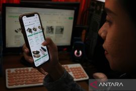 Cara menghindari "chat" penipuan saat belanja online menjelang Lebaran