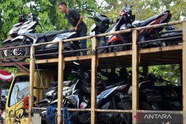 Angkutan gratis sepeda motor pemudik dari Bali
