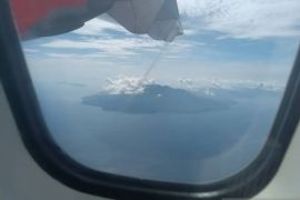 Gunung Awu Sangihe naik status jadi siaga