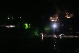 Ratusan warga Tolinggula Gorontalo Utara butuh bantuan evakuasi