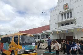 ARUS MUDIK - Arus lalu lintas jalur mudik di Banjarbaru ramai lancar