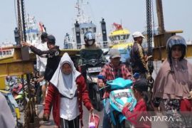 ARUS MUDIK - Mudik jalur sungai di Banjarmasin diperkirakan meningkat saat lebaran