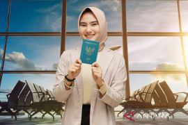 Tak perlu jauh-jauh, buat paspor elektronik kini bisa di mana saja