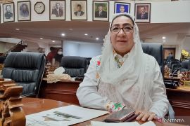 DPRD Surabaya minta pengusaha bantu stabilisasi harga bahan pokok