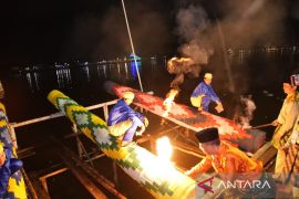 Eksibisi permainan meriam karbit di Pontianak sambut Idul Fitri