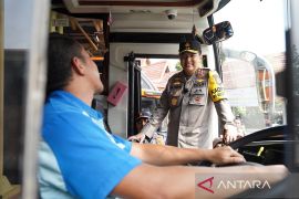 Kapolda Riau cek kesiapan Pospam di Terminal Pekanbaru
