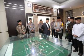 Kapolda Sumut bersilaturahmi ke Pondok Pesantren Ar-Raudhlatul Hasanah