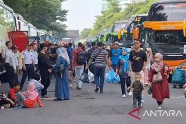 Dishub prediksi pergerakan pemudik di Jatim capai 31,3 juta jiwa