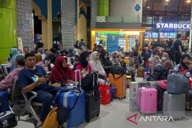 Makna hari raya Idul Fitri bagi pemudik di Stasiun Gambir