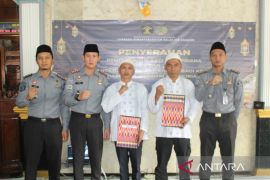 2 warga binaan Lapas Cianjur langsung bebas saat dapat remisi lebaran