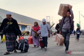 Sebanyak 122.539 orang berangkat dan tiba di GSN