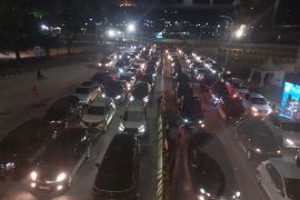 Penumpang arus balik di Bakauheni mulai melonjak pada 12 April
