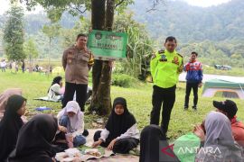 Kapolres Sukabumi Kota pantau langsung kondisi keamanan di objek wisata