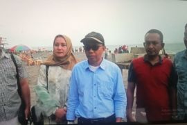 Dalam dua hari, sekitar 17.646 orang kunjungi Pantai Sasak Pasaman Barat