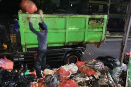 Pasca Lebaran, volume sampah di Tangsel meningkat