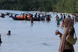 Wisata pantai  Ngurbloat Maluku Tenggara dikunjungi ribuan wisatawan