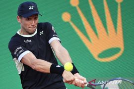 Barcelona Open: Ruud bekuk Tsitsipas untuk rebut gelar juara