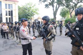 100 personel Brimob Polda Jambi BKO ke Papua
