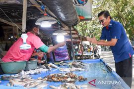 Fadel Muhammad ikut rayakan tradisi Lebaran Ketupat di Gorontalo